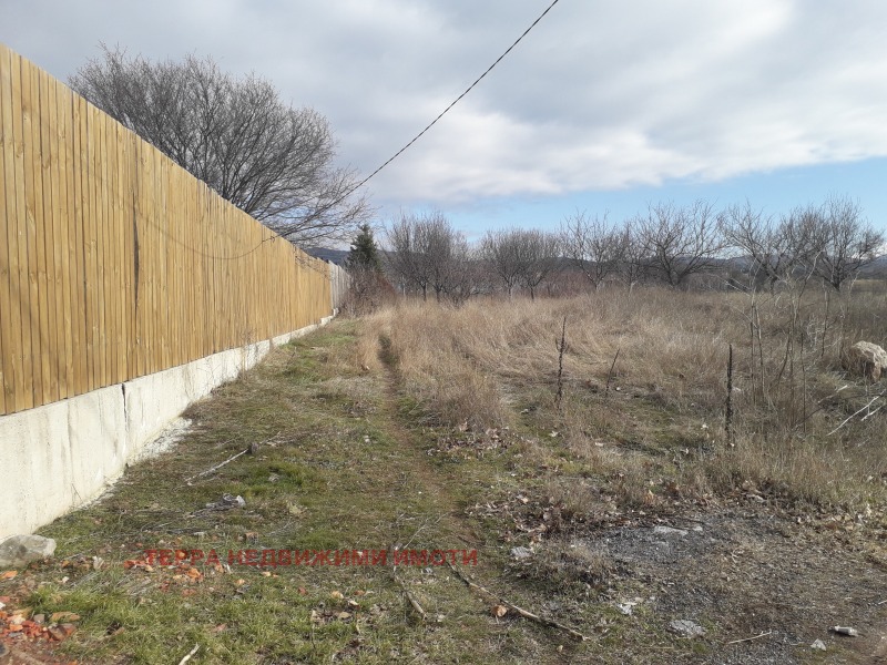 Продава ПАРЦЕЛ, гр. София, с. Подгумер, снимка 3 - Парцели - 53440645