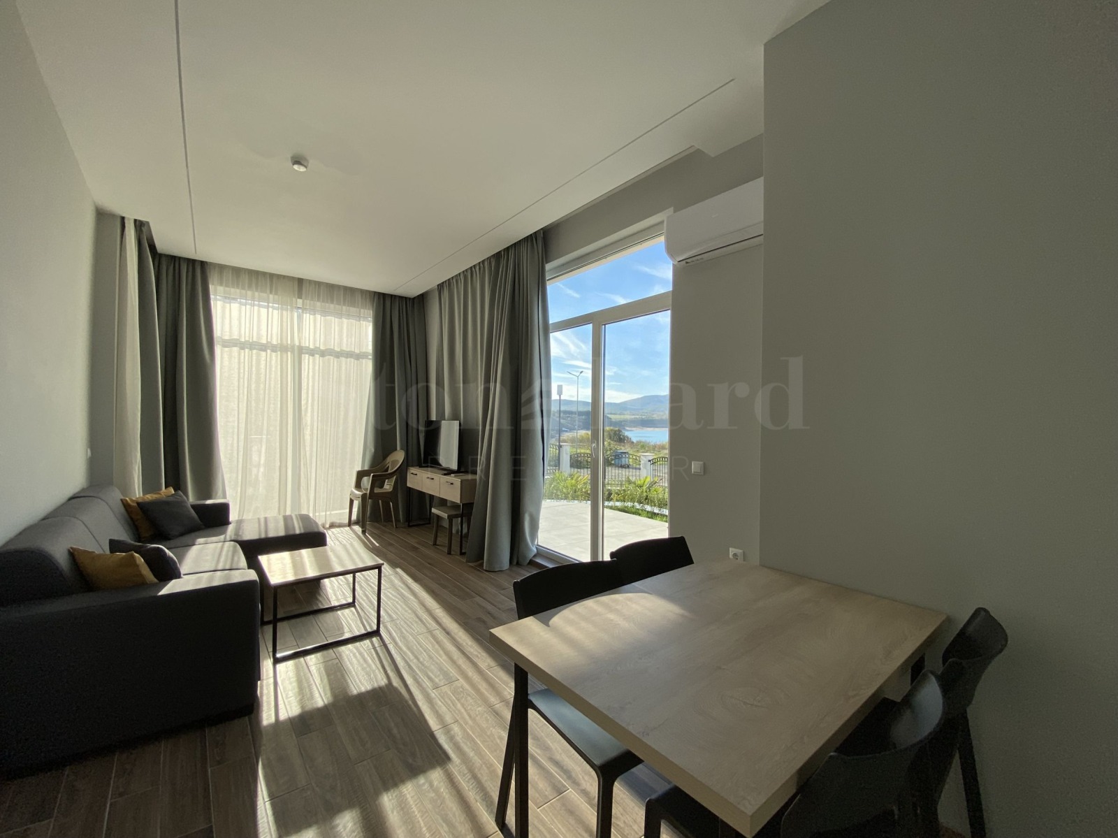 Продава 3-СТАЕН, гр. Ахтопол, област Бургас, снимка 2 - Апартаменти - 51594661