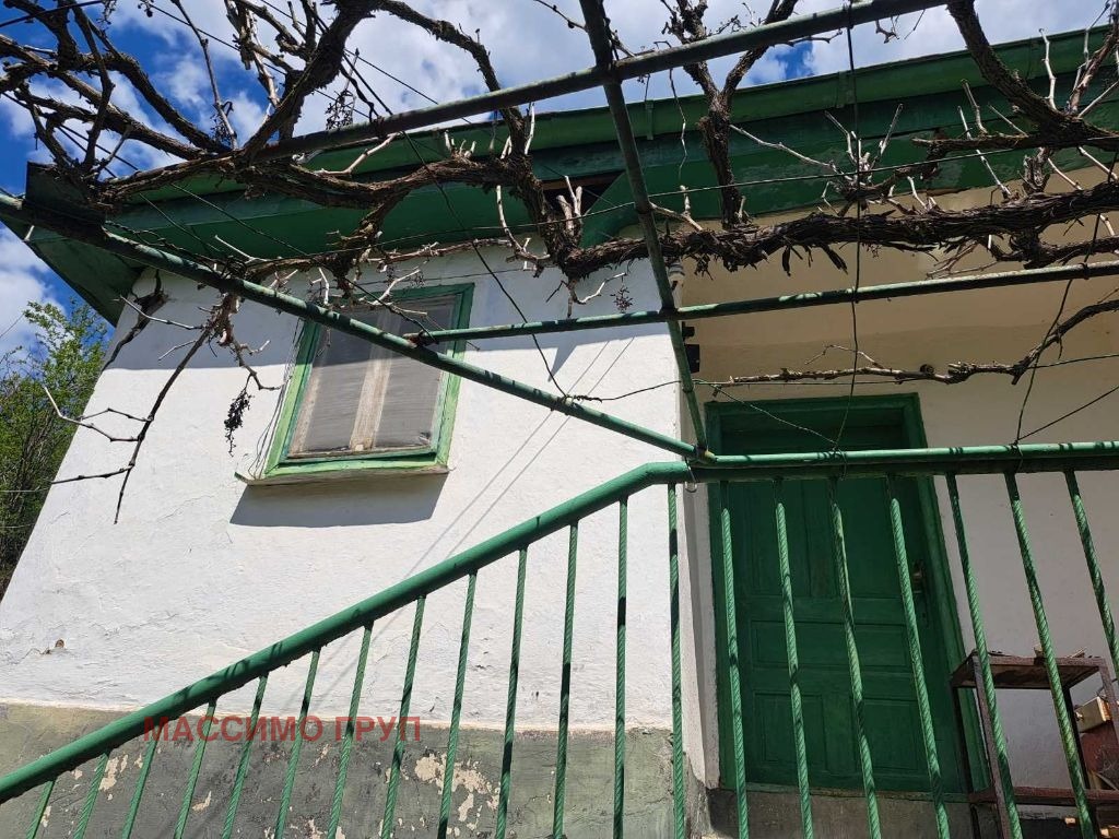 Продава КЪЩА, с. Гургулят, област София област, снимка 4 - Къщи - 54509609