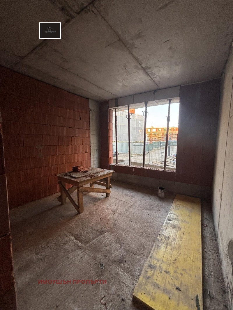 Na sprzedaż  1 sypialnia Sofia , Malinowa dolina , 60 mkw | 91968422 - obraz [2]