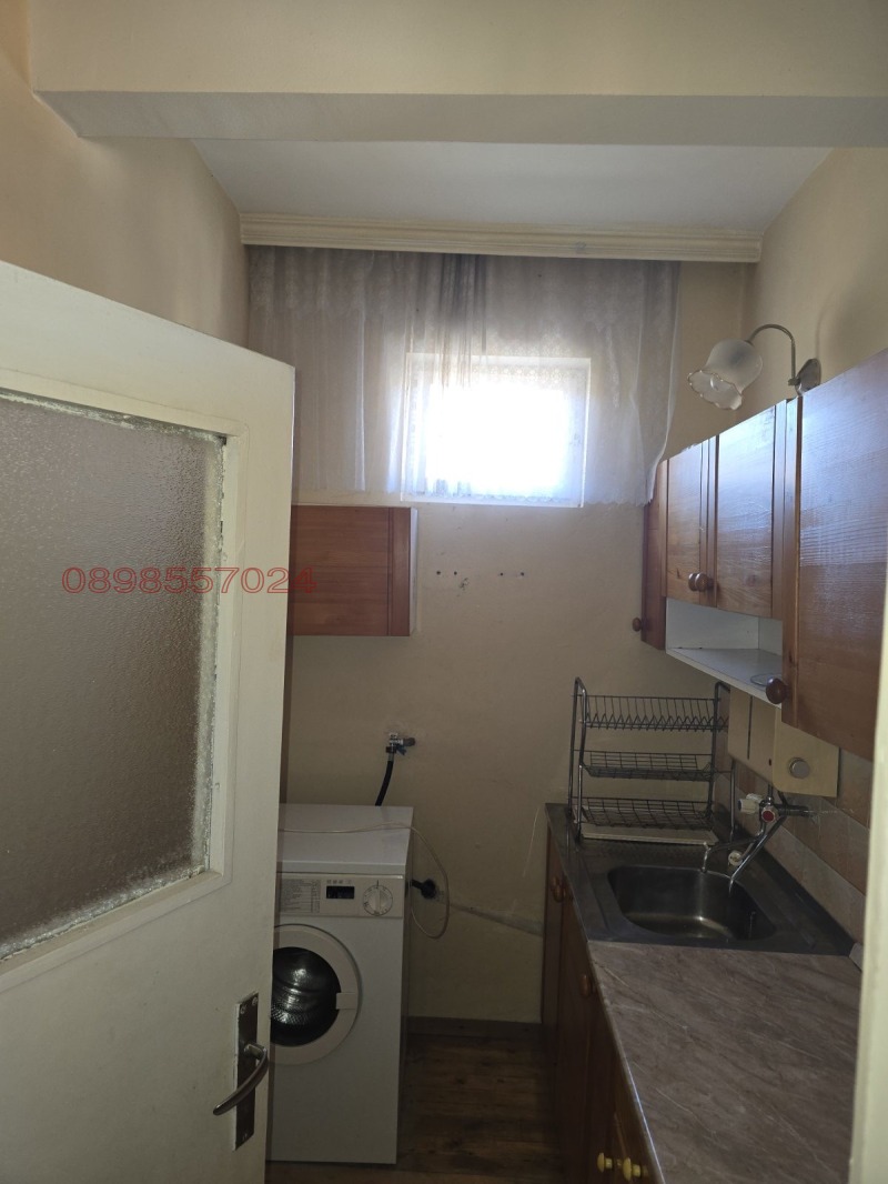 Продава ЕТАЖ ОТ КЪЩА, гр. Пещера, област Пазарджик, снимка 7 - Етаж от къща - 52785081