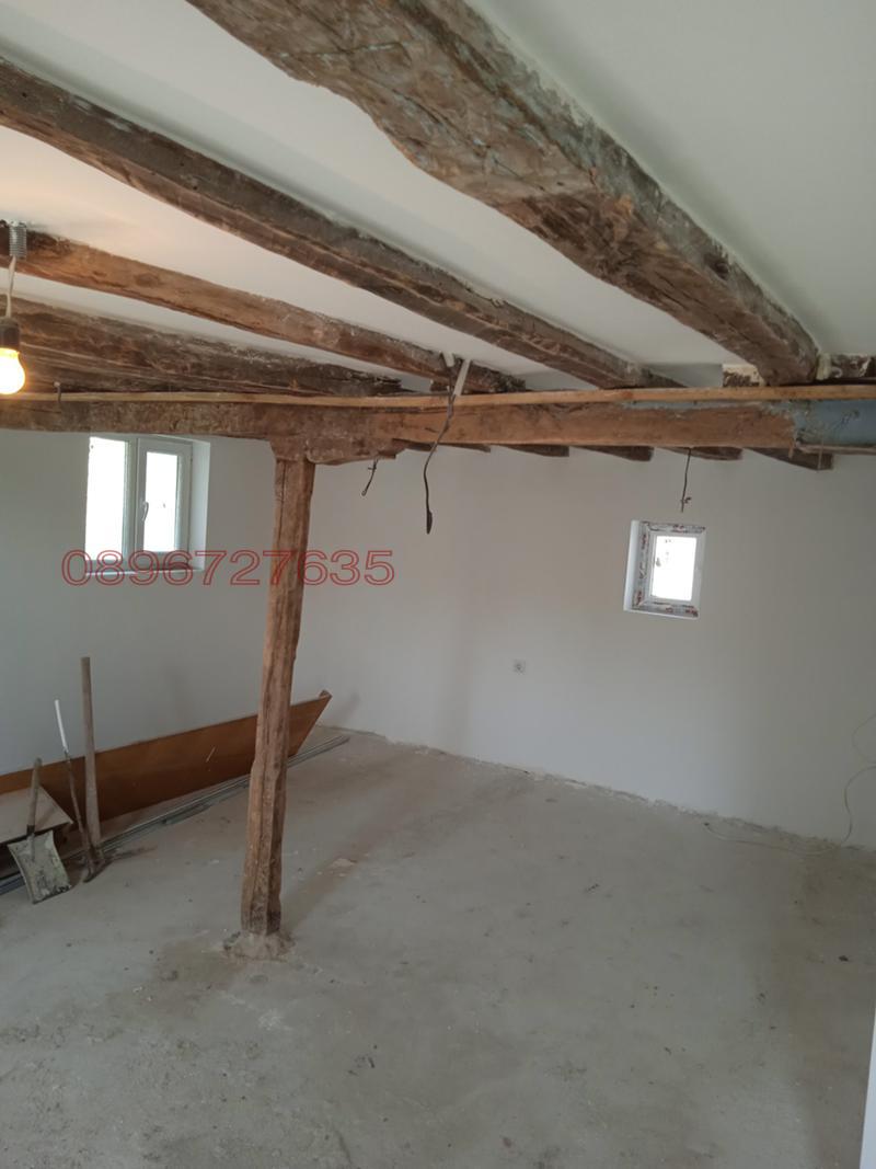 Продава КЪЩА, гр. Бургас, с. Извор, снимка 4 - Къщи - 52779499