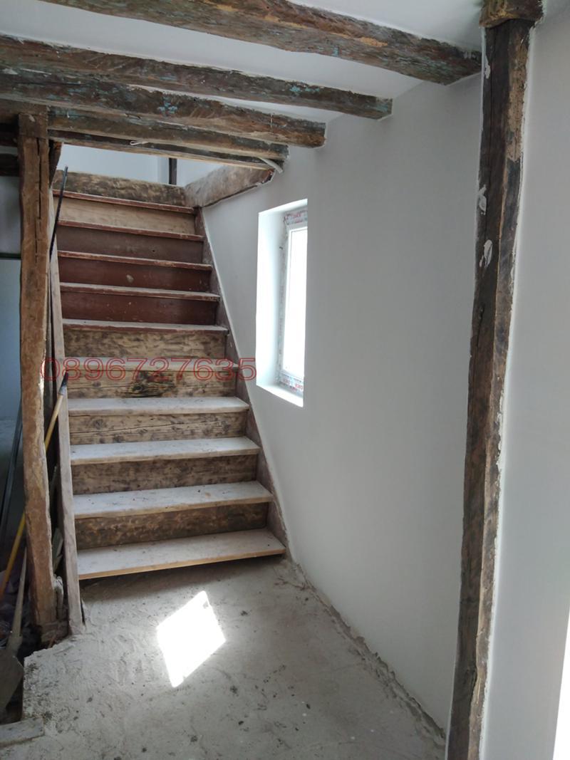 Продава КЪЩА, гр. Бургас, с. Извор, снимка 6 - Къщи - 52779499