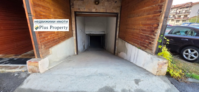 Продава ГАРАЖ, ПАРКОМЯСТО, гр. Банско, област Благоевград, снимка 3 - Гаражи и паркоместа - 52237220