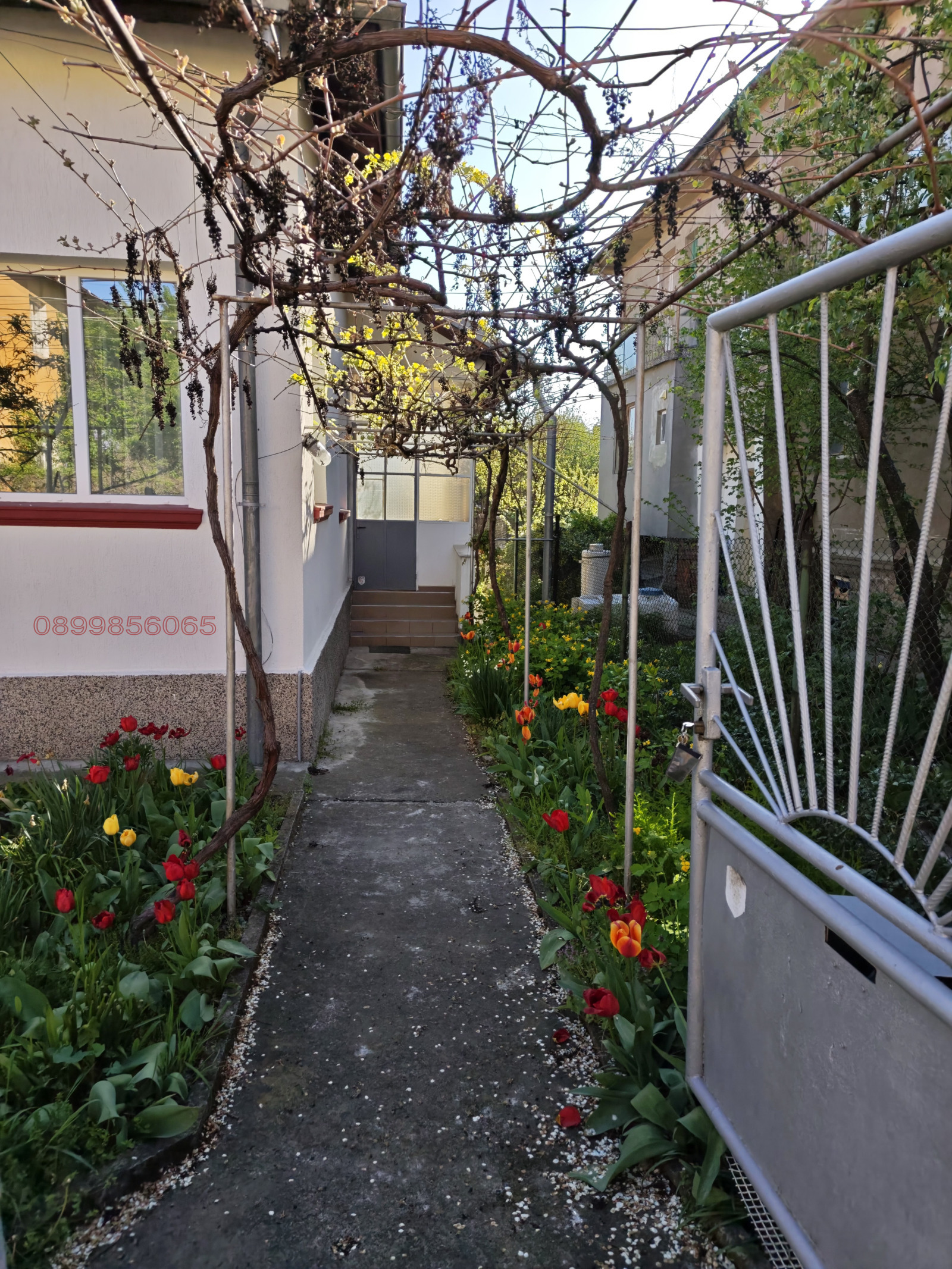 Продава КЪЩА, гр. Кюстендил, Център