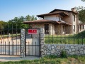 Продава КЪЩА, град Габрово, Център • 1200000 € / 2346996.00 лв. • 19222124 17
