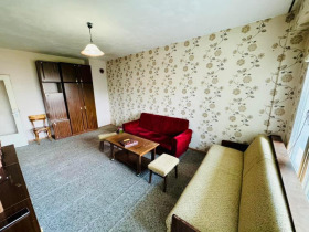 1 bedroom Mladost 2, Montana 1