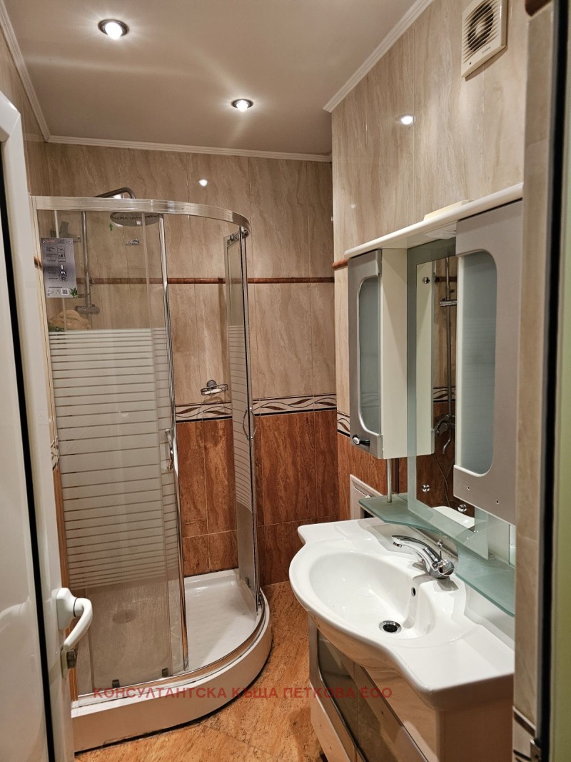 Продава 3-СТАЕН, гр. Ловеч, Младост, снимка 8 - Апартаменти - 52540482