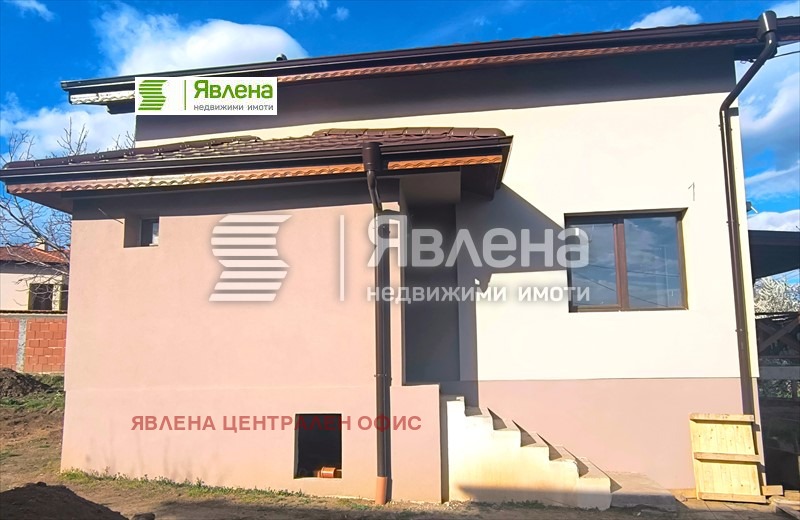 Продава КЪЩА, гр. Нови Искър, област София-град, снимка 2 - Къщи - 47429134