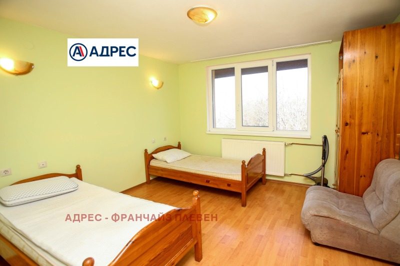 Продава КЪЩА, с. Хлевене, област Ловеч, снимка 14 - Къщи - 53423520