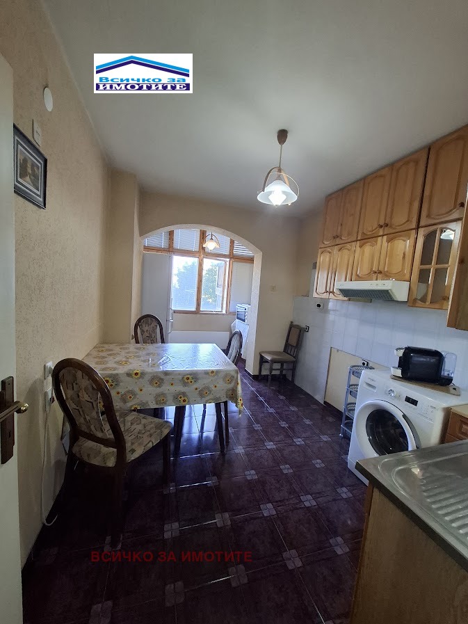 Na prodej  2 ložnice Ruse , Centar , 90 m2 | 42264665 - obraz [7]