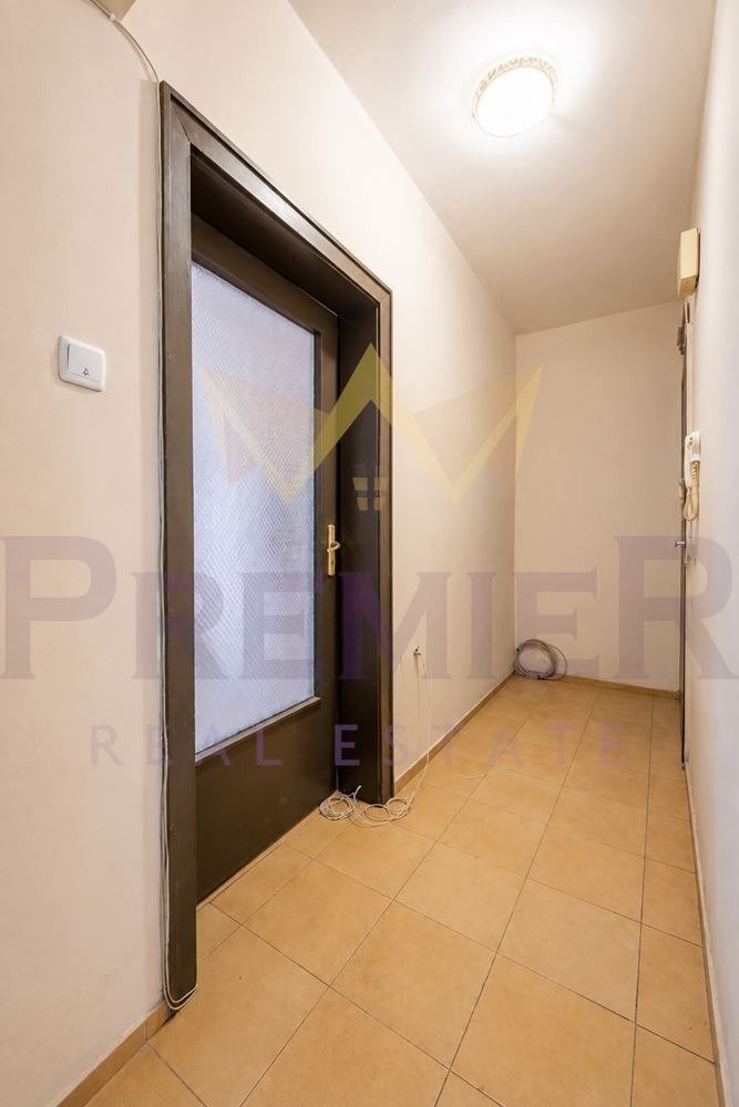Продава 3-СТАЕН, гр. Варна, Централна поща, снимка 7 - Апартаменти - 55791048