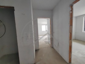 2 quartos Vinica, Varna 7