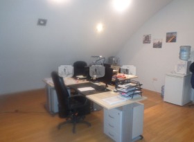 Büro Zentar, Burgas 3