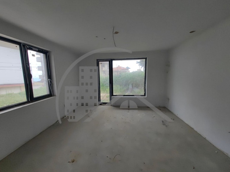Na prodej  2 ložnice Varna , Vinica , 78 m2 | 87148498