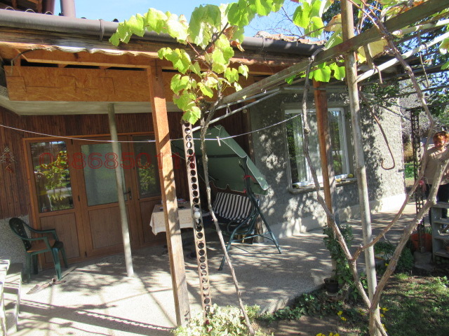 Продава КЪЩА, гр. Исперих, област Разград, снимка 6 - Къщи - 53500028
