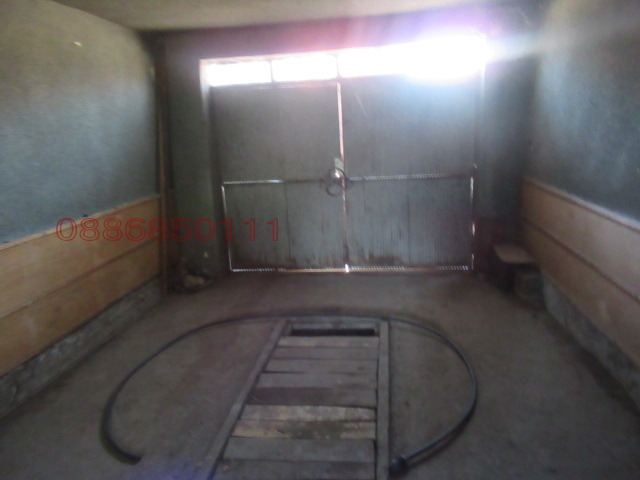 Продава КЪЩА, гр. Исперих, област Разград, снимка 16 - Къщи - 53500028