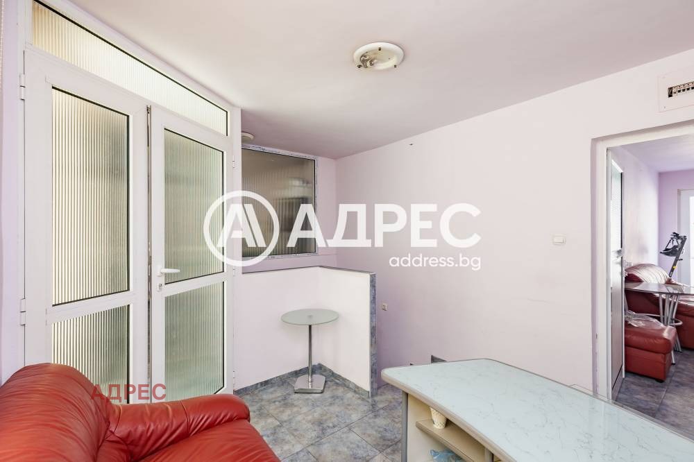 Продава ОФИС, гр. Варна, Колхозен пазар, снимка 3 - Офиси - 54356086