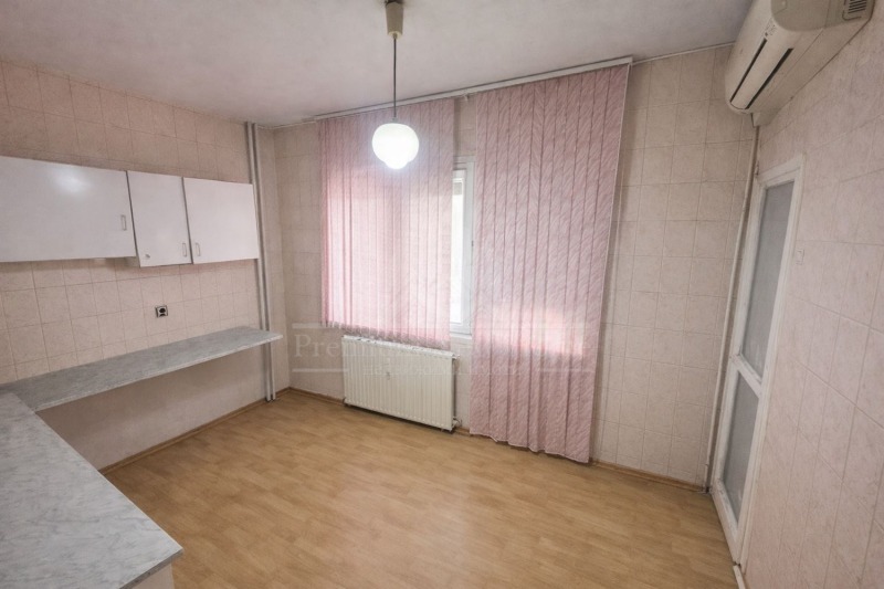 Продава 1-СТАЕН, гр. София, Дружба 1, снимка 2 - Апартаменти - 53533487