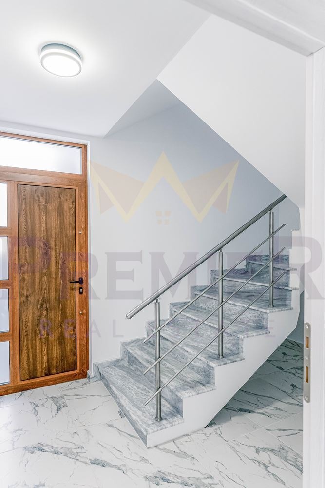 Продава КЪЩА, гр. Сандански, област Благоевград, снимка 11 - Къщи - 54520311