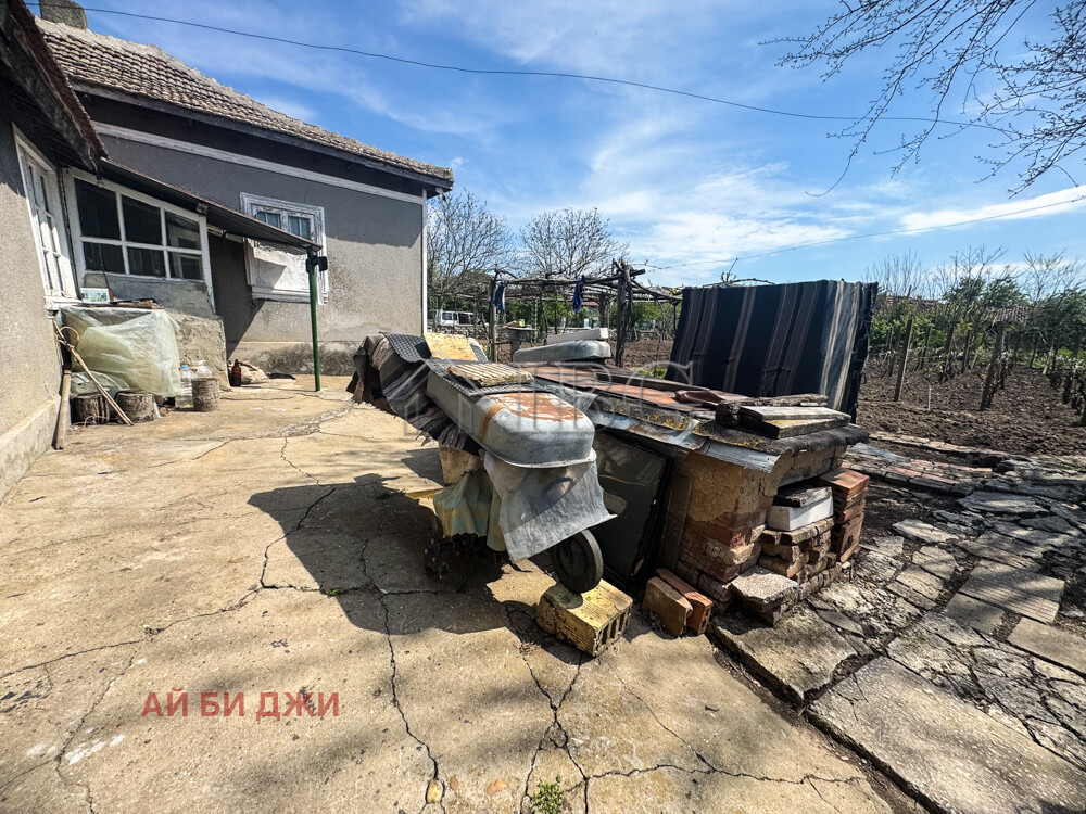 Продава КЪЩА, с. Дуранкулак, област Добрич, снимка 2 - Къщи - 56378527