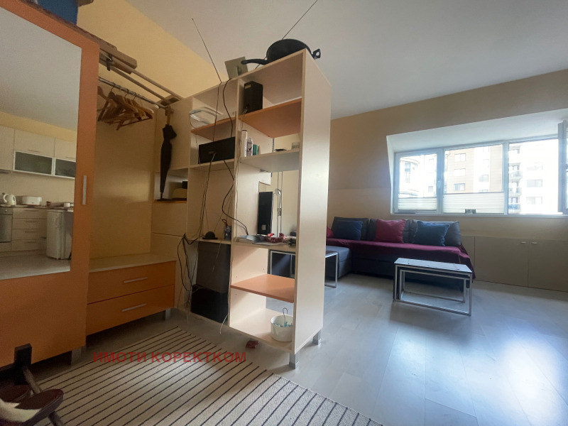 Продава 1-СТАЕН, гр. София, Гоце Делчев, снимка 2 - Апартаменти - 52617606