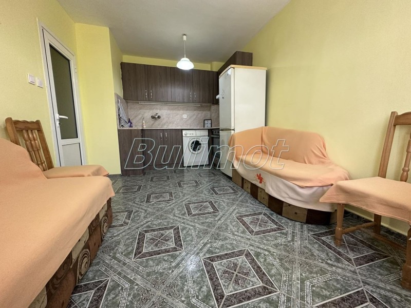 Продава 2-СТАЕН, гр. Варна, Колхозен пазар, снимка 1 - Aпартаменти - 48799787