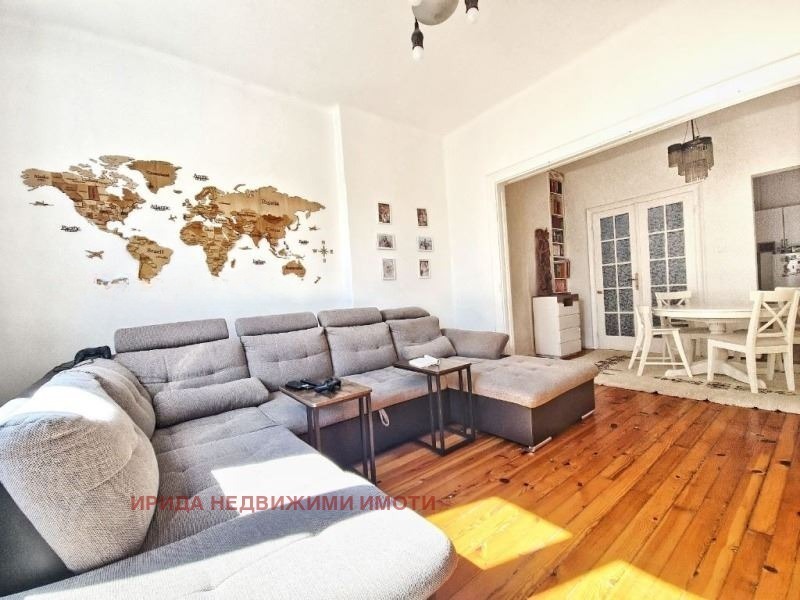 Продава 3-СТАЕН, гр. София, Център, снимка 2 - Апартаменти - 53369607