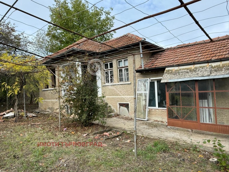 Продава КЪЩА, с. Поликраище, област Велико Търново, снимка 15 - Къщи - 52088156