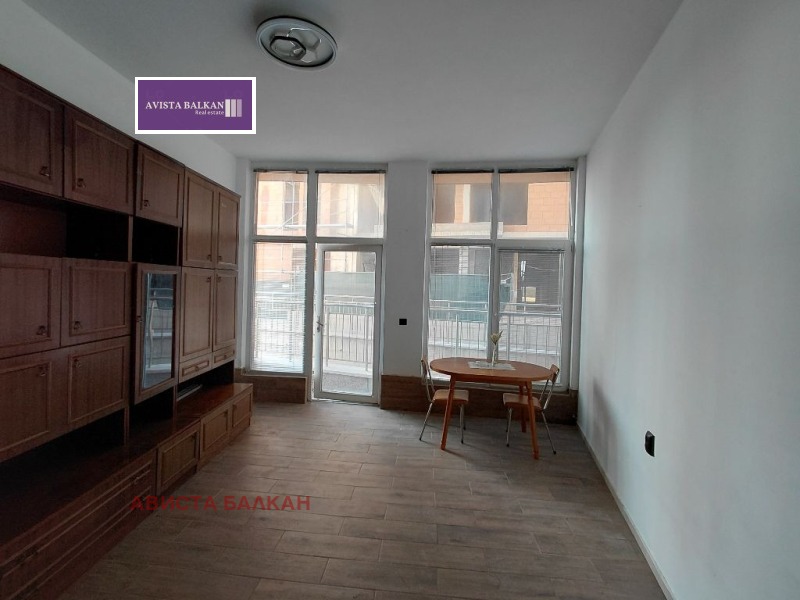 Te koop  Studio Sofia , Ljulin 6 , 33 m² | 61645323 - afbeelding [9]