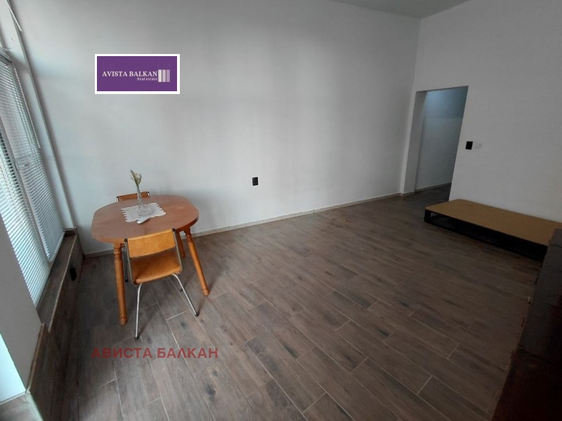 Te koop  Studio Sofia , Ljulin 6 , 33 m² | 61645323 - afbeelding [6]