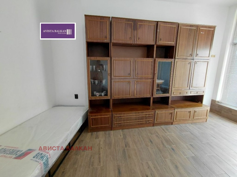 Te koop  Studio Sofia , Ljulin 6 , 33 m² | 61645323 - afbeelding [3]