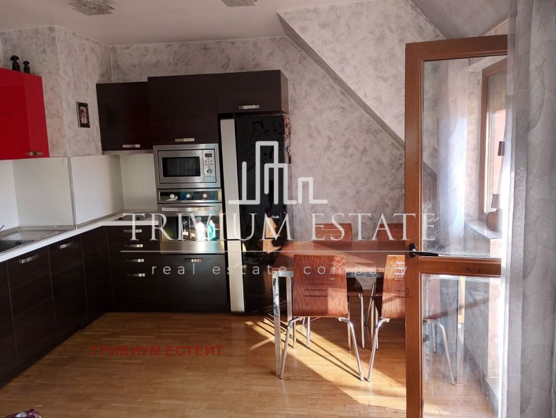In vendita  2 camere da letto Plovdiv , Kiuchuk Parig , 97 mq | 76880235