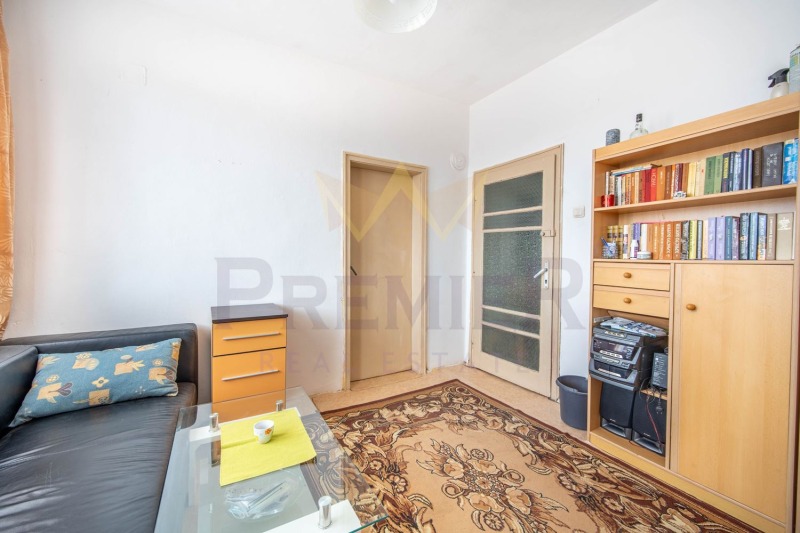 Продава 4-СТАЕН, гр. Варна, Левски 1, снимка 3 - Апартаменти - 52772448