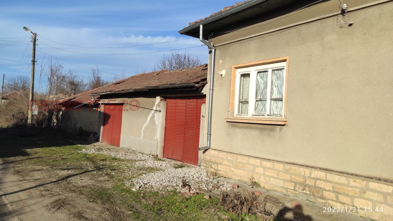 Продава КЪЩА, с. Бутово, област Велико Търново, снимка 2 - Къщи - 52780460