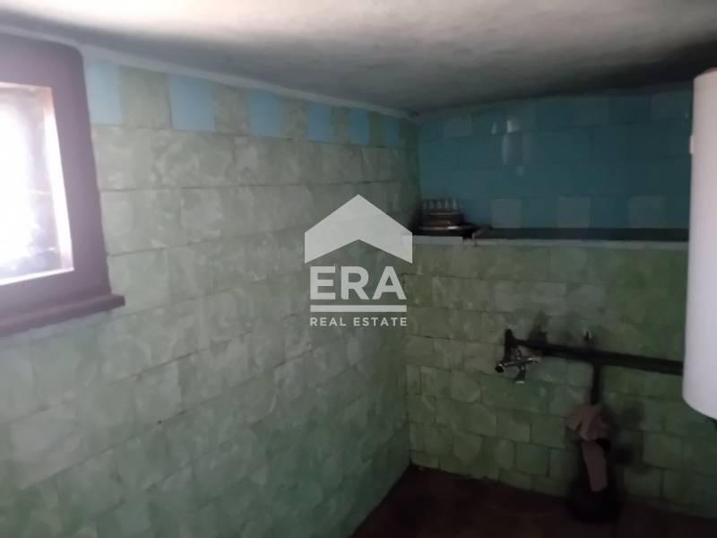 Продава КЪЩА, с. Медковец, област Монтана, снимка 7 - Къщи - 54250377