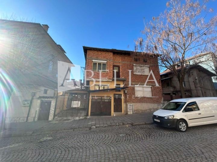 Продава КЪЩА, гр. Гоце Делчев, област Благоевград, снимка 2 - Къщи - 52275466