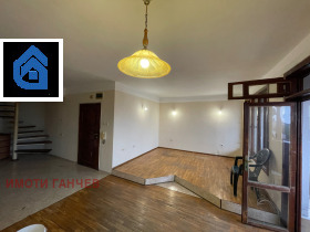 Till salu Etagevåning