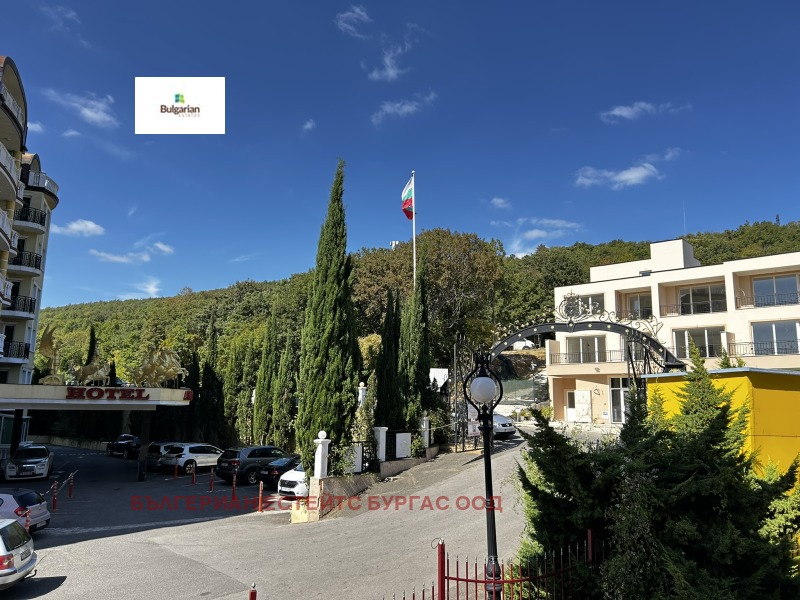 Продава 1-СТАЕН, област Бургас, к.к. Елените • 66000 € • 61684035 — Holmes.bg