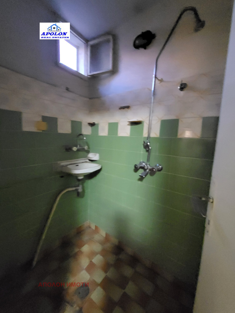 Продава КЪЩА, гр. Пещера, област Пазарджик, снимка 10 - Къщи - 52482197