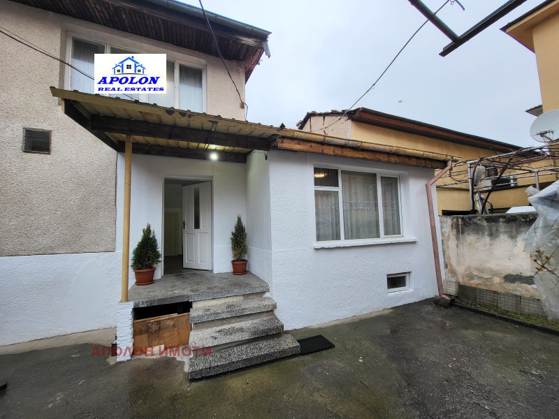 Продава КЪЩА, гр. Пещера, област Пазарджик, снимка 3 - Къщи - 52482197