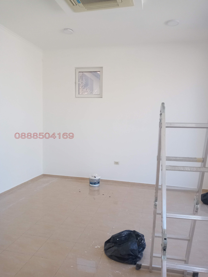Till salu  affär Plovdiv , Ostromila , 31 kvm | 29099066 - bild [8]