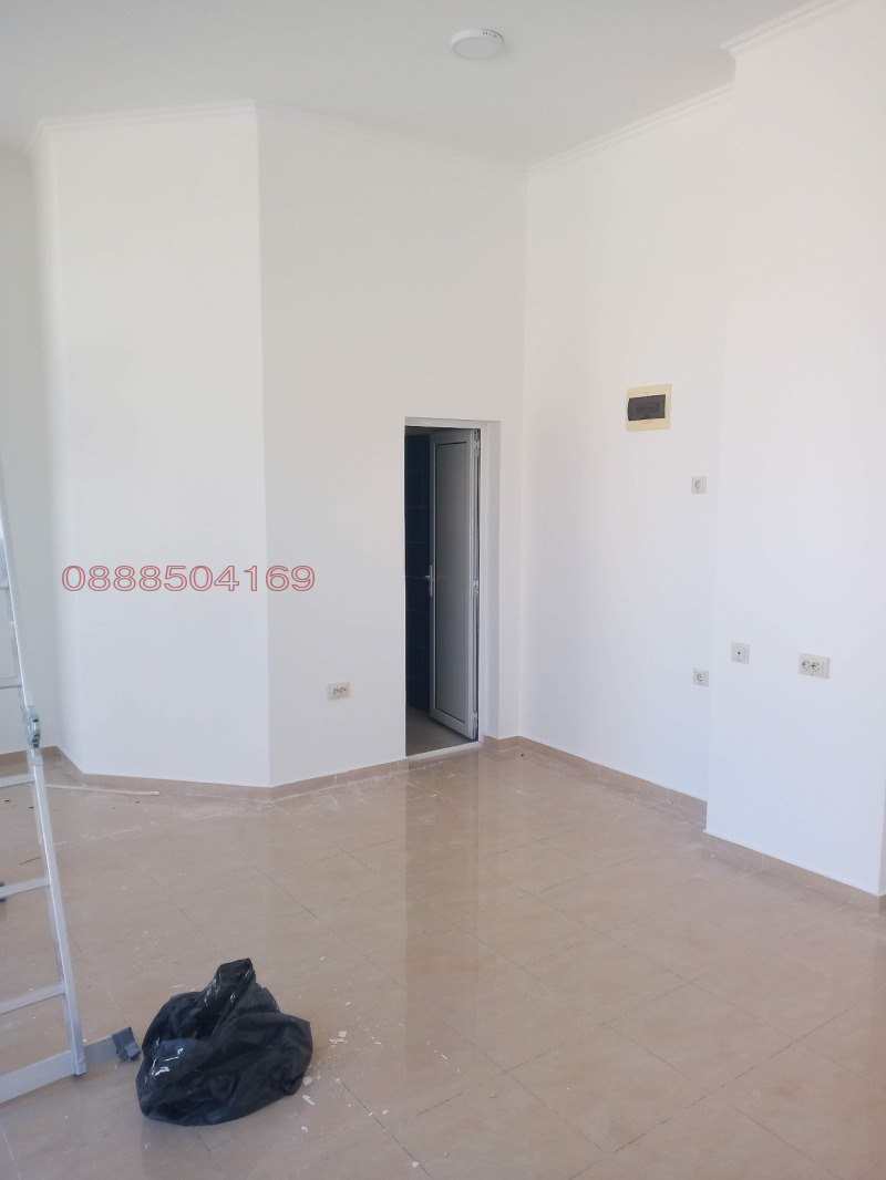 Till salu  affär Plovdiv , Ostromila , 31 kvm | 29099066 - bild [10]