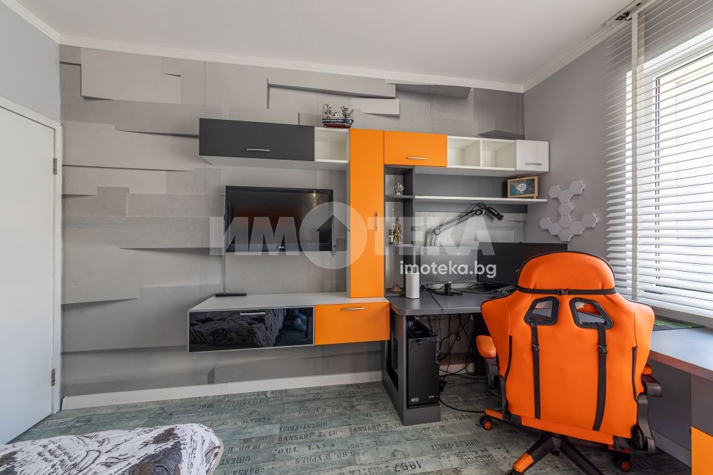 Продава МНОГОСТАЕН, гр. Варна, Цветен квартал, снимка 14 - Апартаменти - 55751383