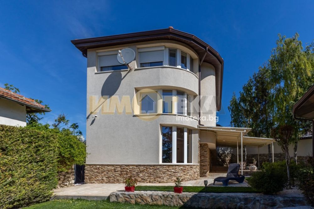 Продава КЪЩА, гр. Варна, м-т Пчелина, снимка 13 - Къщи - 54746257