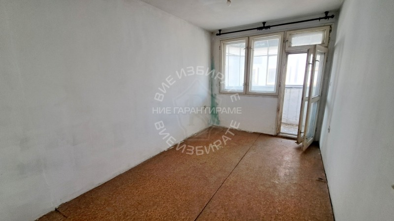 Продава 3-СТАЕН, гр. Варна, Погреби, снимка 5 - Aпартаменти - 47008369