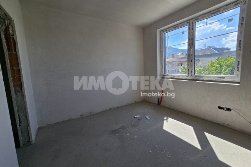 Na prodej  2 ložnice Sofia , Krastova vada , 110 m2 | 52007470 - obraz [10]