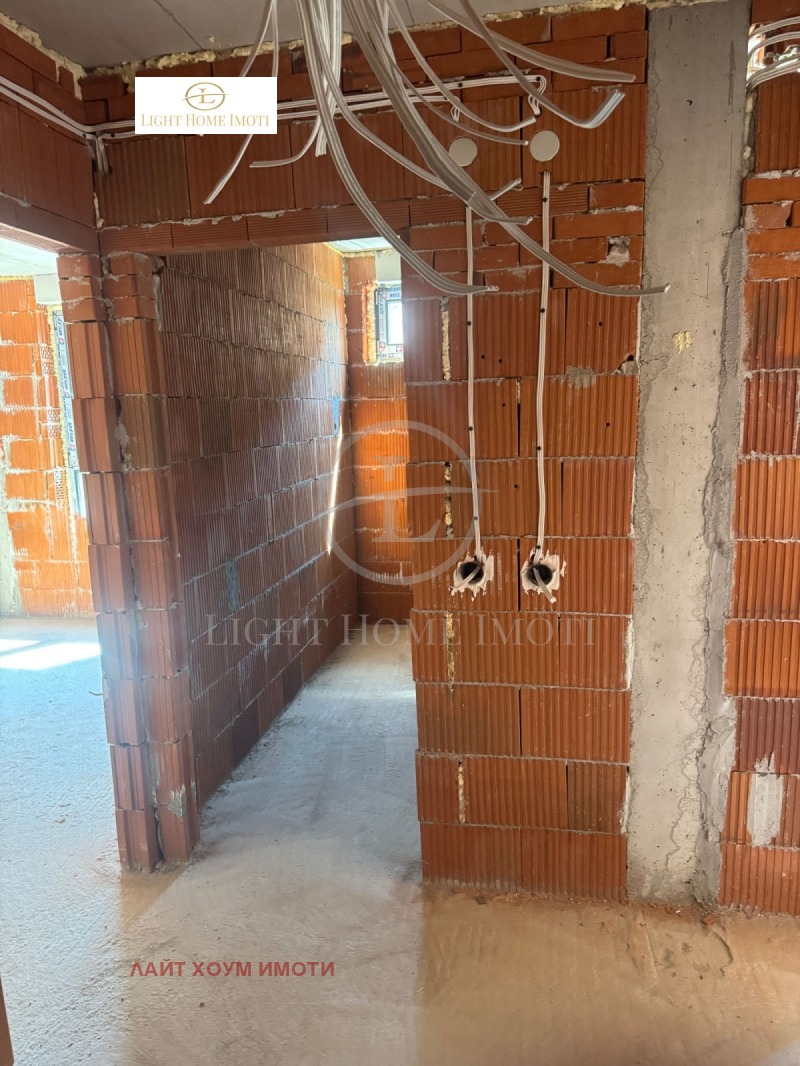 Myytävänä  2 makuuhuonetta Plovdiv , Tsentar , 98 neliömetriä | 92930722 - kuva [14]