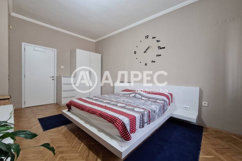 Продава 3-СТАЕН, гр. София, Център, снимка 2 - Апартаменти - 52574655