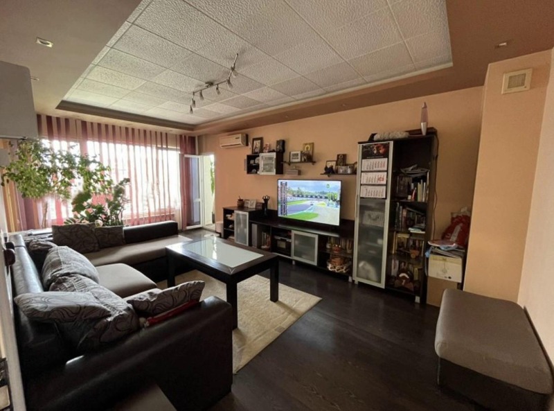 Till salu  3+ sovrum Sofia , Levski G , 117 kvm | 65107330 - bild [2]